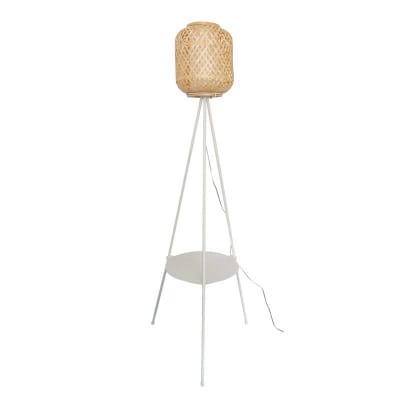 Lampadaire trépied blanc avec tablette et abat-jour en bambou
