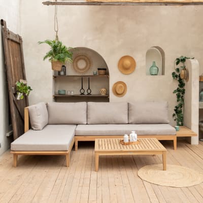 Salon de jardin 4 places en acacia avec coussins sable