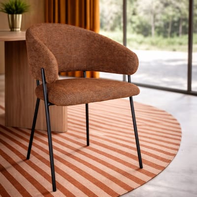 Lot de 2 fauteuils de table en tissu terracotta et pieds en métal noir