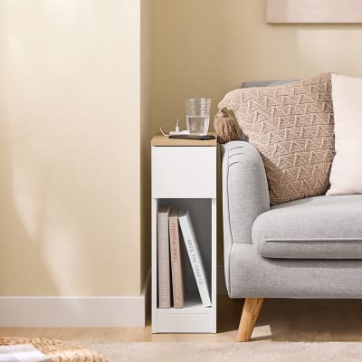 Table de chevet étroite avec station de charge USB & Type-C 20x35x60cm