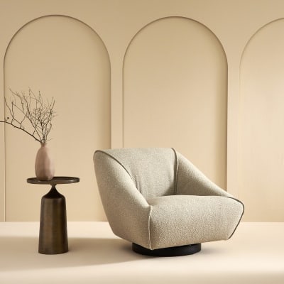 Fauteuil pivotant en tissu couleur lin