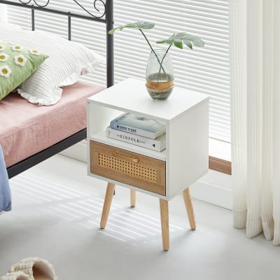 Table de chevet scandinave blanche avec tiroir cannage