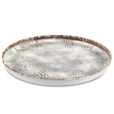 Assiette de présentation en grès gris texturé