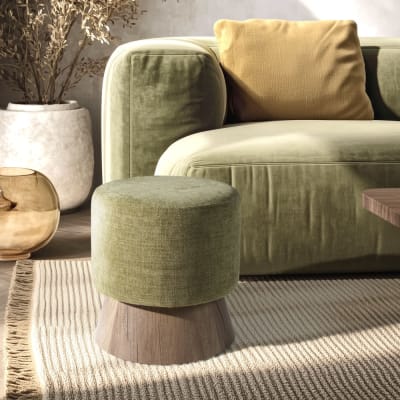 Pouf rond en tissu vert et pied bois d41