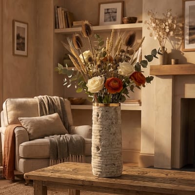 Vase en résine beige à décor doré, ø 15,5 x 40 cm