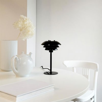 Lampe de table noire, hauteur 25 cm, diamètre 16 cm