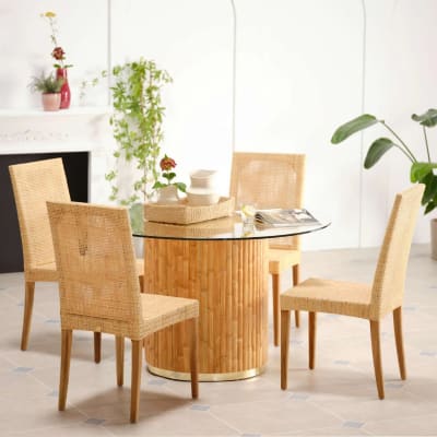 Chaise en rotin et cannage beige