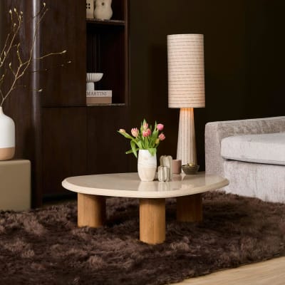 Table basse travertin et bois design organique 100 cm