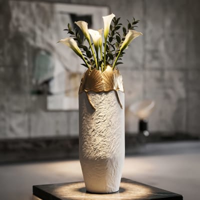 Vase moderne à bordure en forme de feuille, ø 21 x 55 cm
