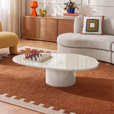Table basse organique laquage haute brillance - beige