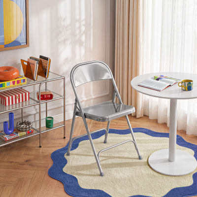 Chaise pliante en acier laqué - gris métallisé