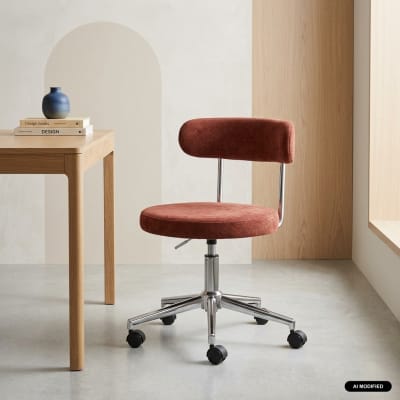 Chaise de bureau vintage à roulettes tissu rouge