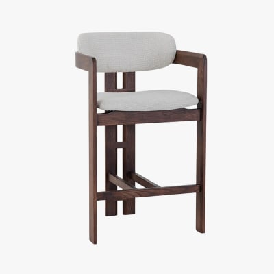 Tabouret en tissu beige pieds en chêne massif foncé